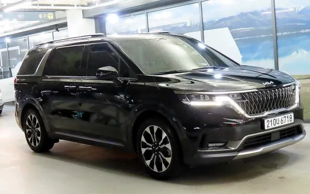 인천중고외제차추천 카니발 4세대 디젤 9인승 시그니처 매물 사진 2 - 2022/05 102,750km
